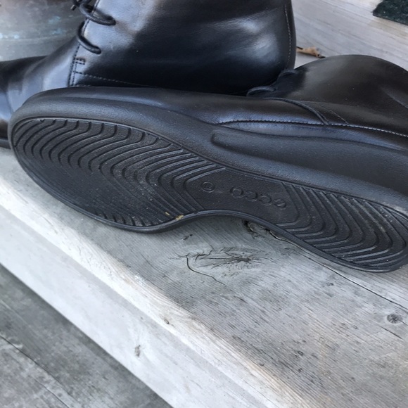 Ecco Leather Booties EUC - Picture 4 of 7